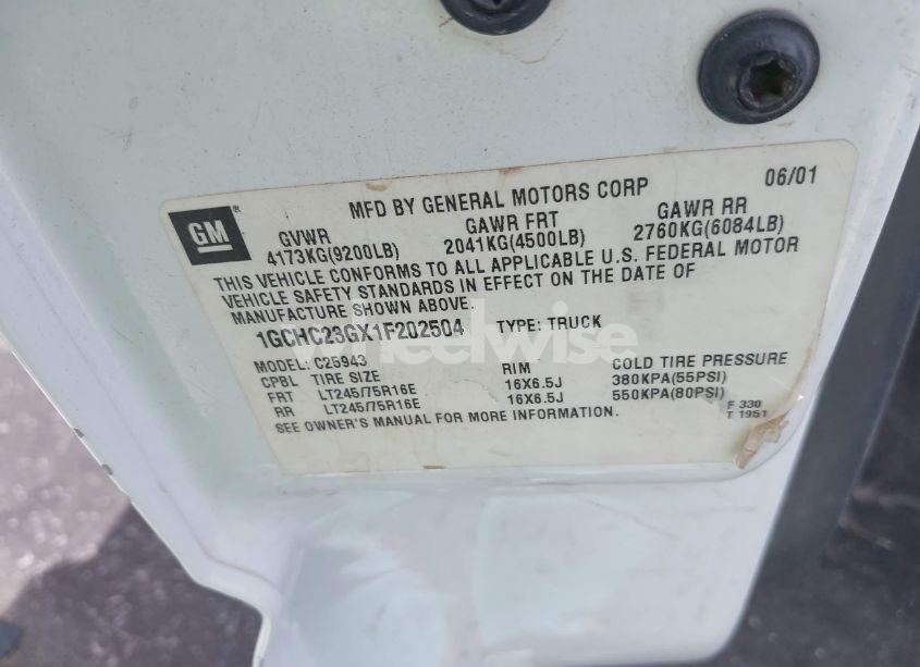 Photo 9 of 2001 Chevrolet Silverado 2500HD (VIN 1GCHC23GX1F202504)