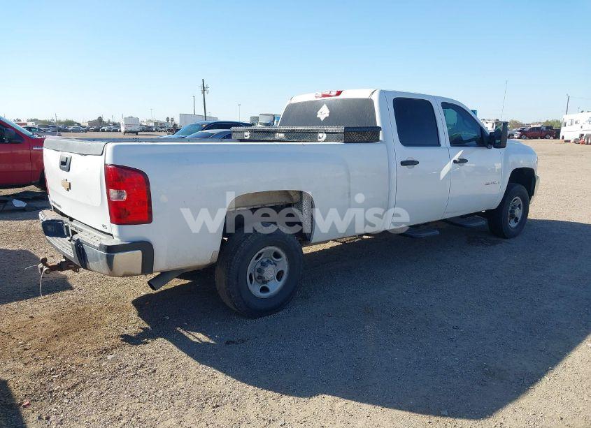 Photo 4 of 2008 Chevrolet Silverado 2500HD WORK TRUCK (VIN 1GCHC23K28F123407)