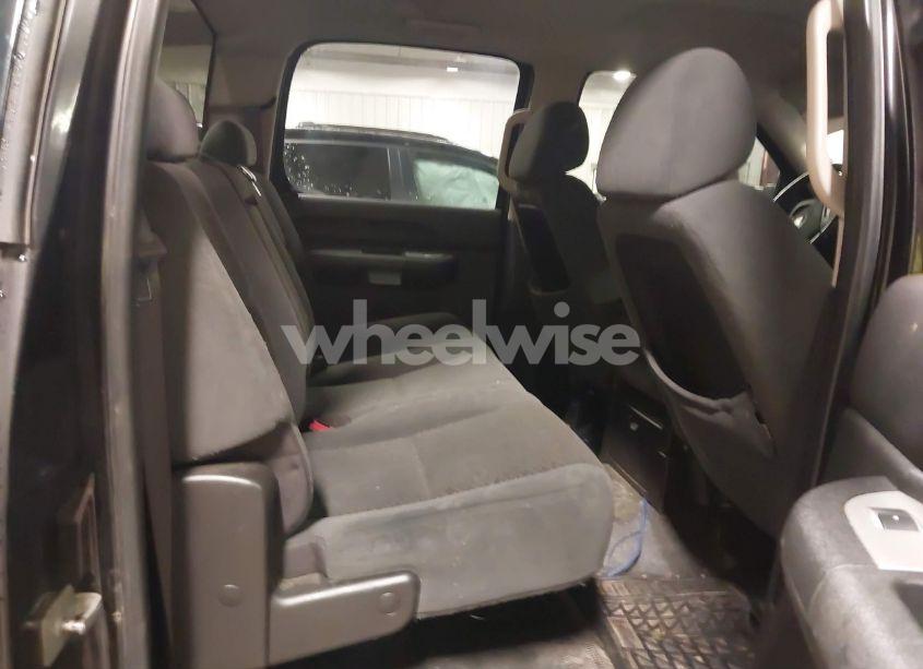 Photo 8 of 2007 Chevrolet Silverado C2500 HEAVY DUTY (VIN 1GCHC23K87F534566)