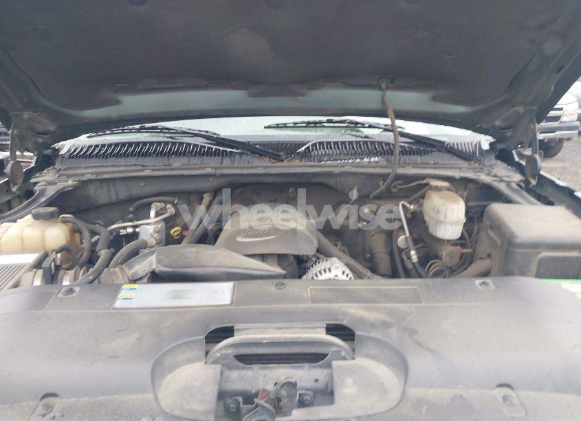 Photo 10 of 2004 Chevrolet Silverado 2500HD WORK TRUCK (VIN 1GCHC23U04F222612)