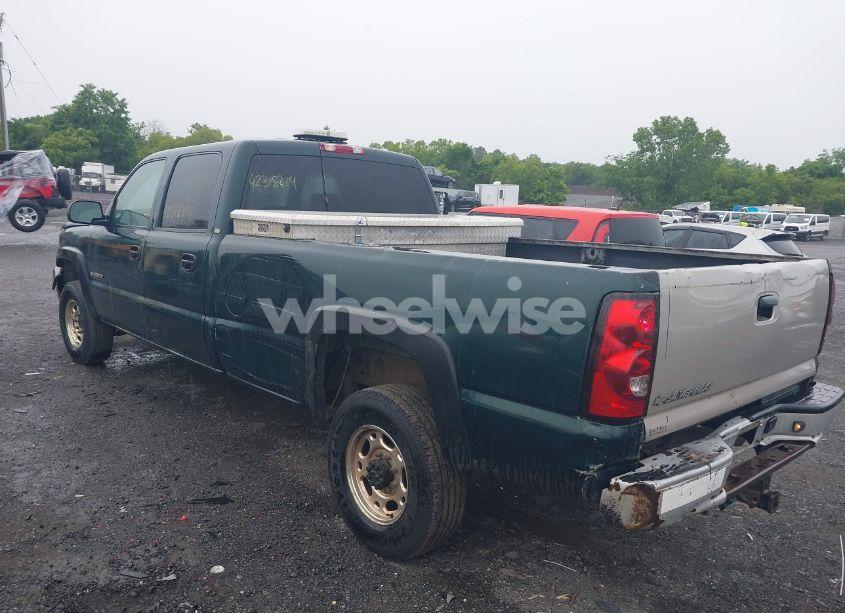 Photo 3 of 2004 Chevrolet Silverado 2500HD WORK TRUCK (VIN 1GCHC23U04F222612)