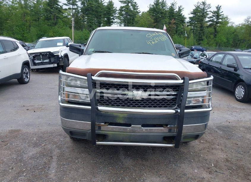 Photo 13 of 2005 Chevrolet Silverado 2500HD (VIN 1GCHC23U25F822405)