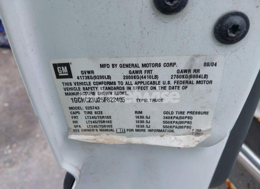 Photo 9 of 2005 Chevrolet Silverado 2500HD (VIN 1GCHC23U25F822405)