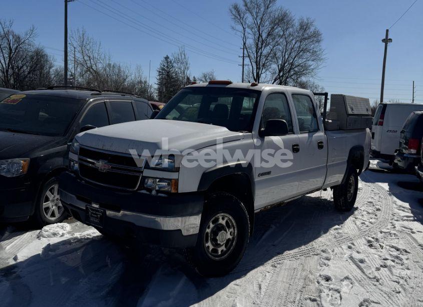 Photo 2 of 2007 Chevrolet Silverado 2500HD CLASSIC WORK TRUCK (VIN 1GCHC23U27F126498)