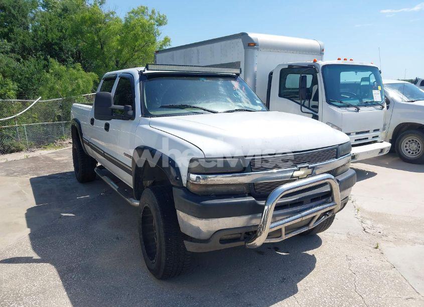 2002 Chevrolet Silverado 2500HD LS (VIN 1GCHC23U42F125698) main photo