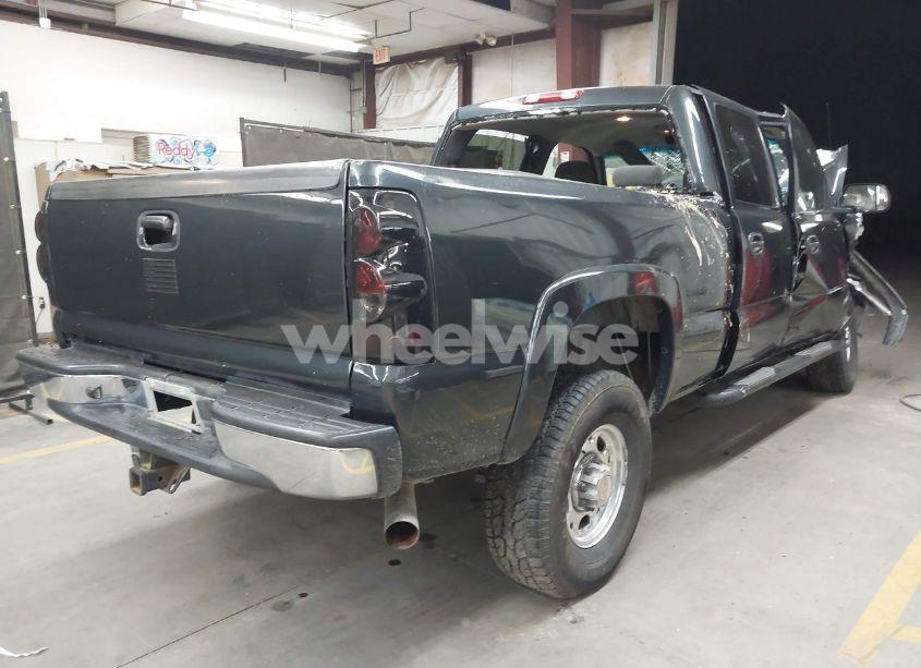 Photo 4 of 2003 Chevrolet Silverado 2500HD LS (VIN 1GCHC23U53F225438)
