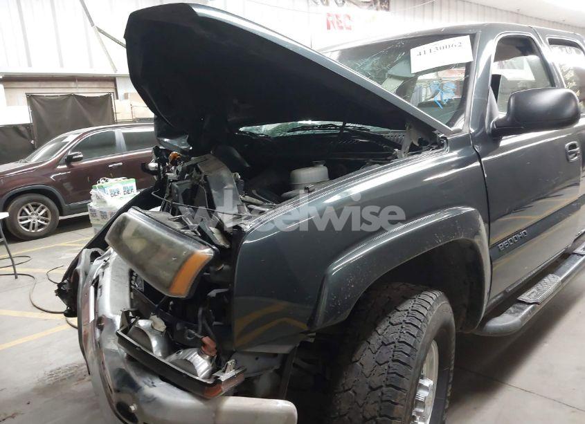 Photo 6 of 2003 Chevrolet Silverado 2500HD LS (VIN 1GCHC23U53F225438)