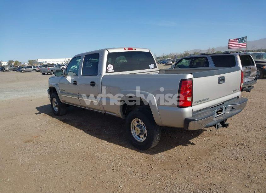 Photo 3 of 2005 Chevrolet Silverado 2500HD LS (VIN 1GCHC23U55F872991)