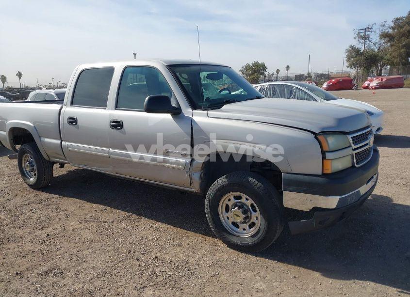 Photo 6 of 2005 Chevrolet Silverado 2500HD LS (VIN 1GCHC23U55F872991)