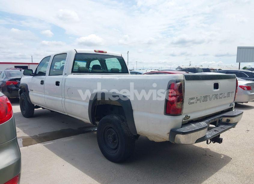 Photo 15 of 2004 Chevrolet Silverado 2500HD WORK TRUCK (VIN 1GCHC23U64F182584)