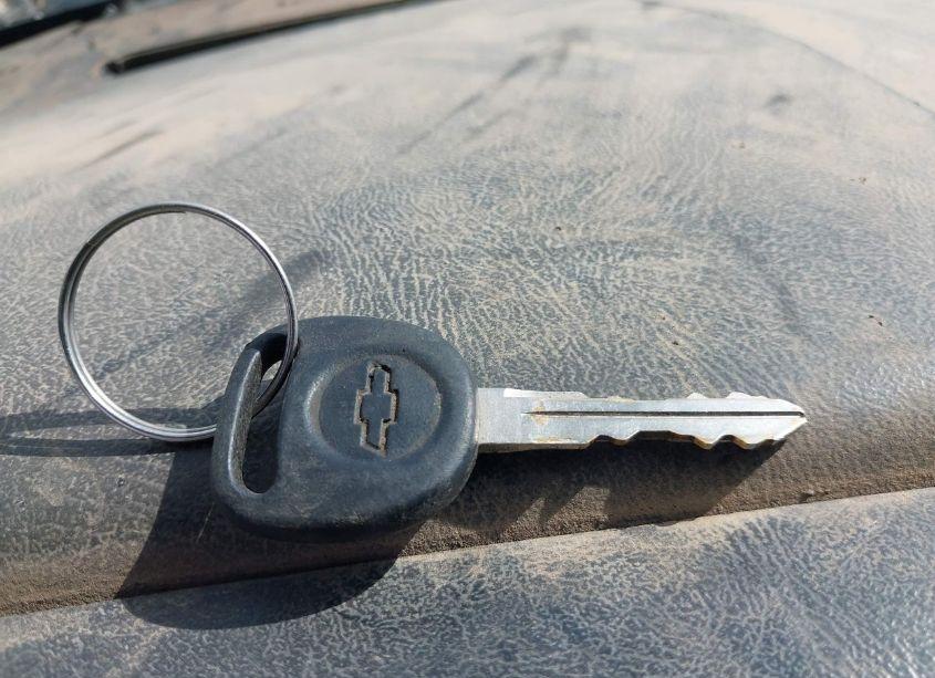 Photo 11 of 2004 Chevrolet Silverado 2500HD WORK TRUCK (VIN 1GCHC23U64F195206)