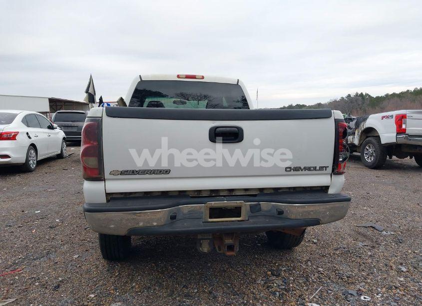 Photo 16 of 2005 Chevrolet Silverado 2500HD LS (VIN 1GCHC23U65F860381)