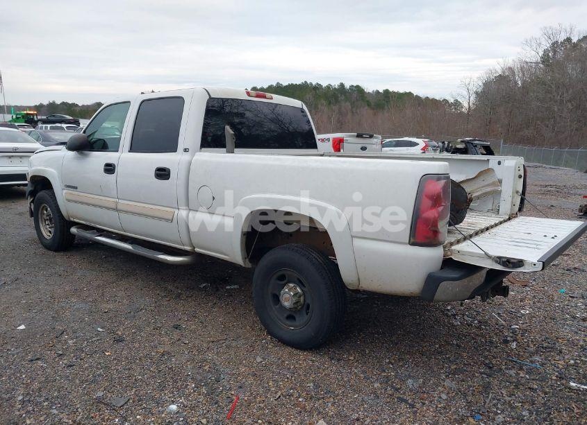 Photo 3 of 2005 Chevrolet Silverado 2500HD LS (VIN 1GCHC23U65F860381)