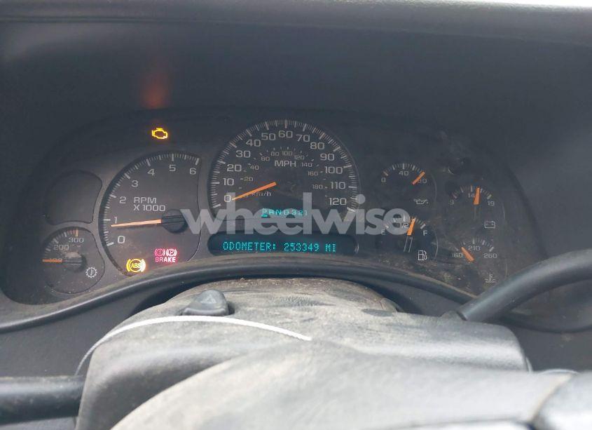 Photo 7 of 2005 Chevrolet Silverado 2500HD LS (VIN 1GCHC23U65F860381)