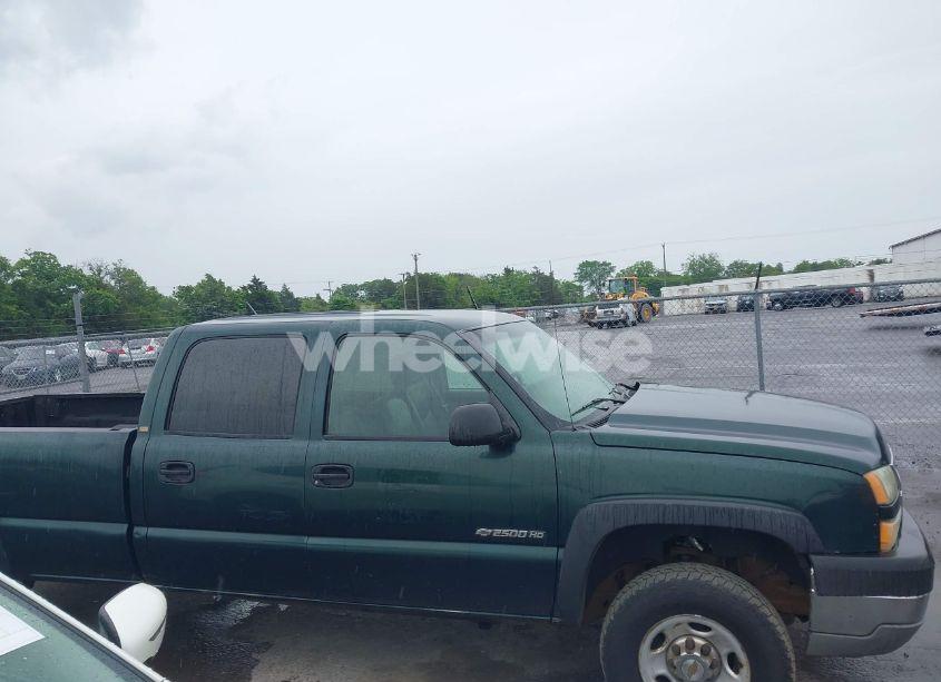 Photo 13 of 2005 Chevrolet Silverado 2500HD WORK TRUCK (VIN 1GCHC23U65F946323)