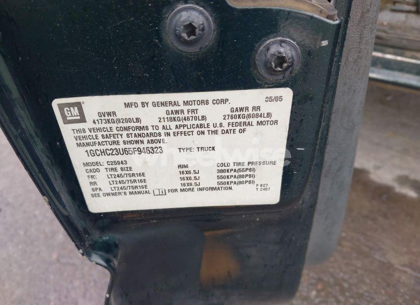 Photo 9 of 2005 Chevrolet Silverado 2500HD WORK TRUCK (VIN 1GCHC23U65F946323)