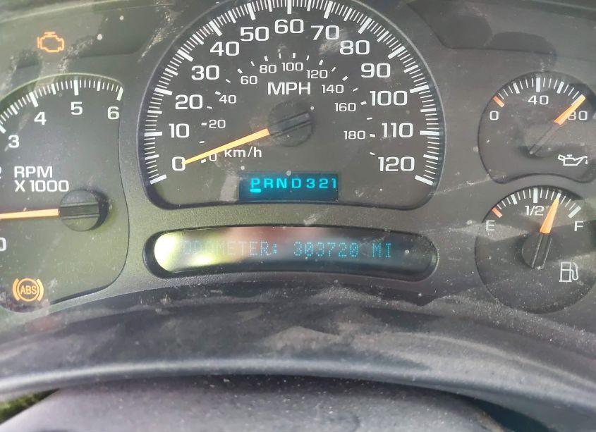 Photo 7 of 2004 Chevrolet Silverado 2500HD LS (VIN 1GCHC23U84F174325)