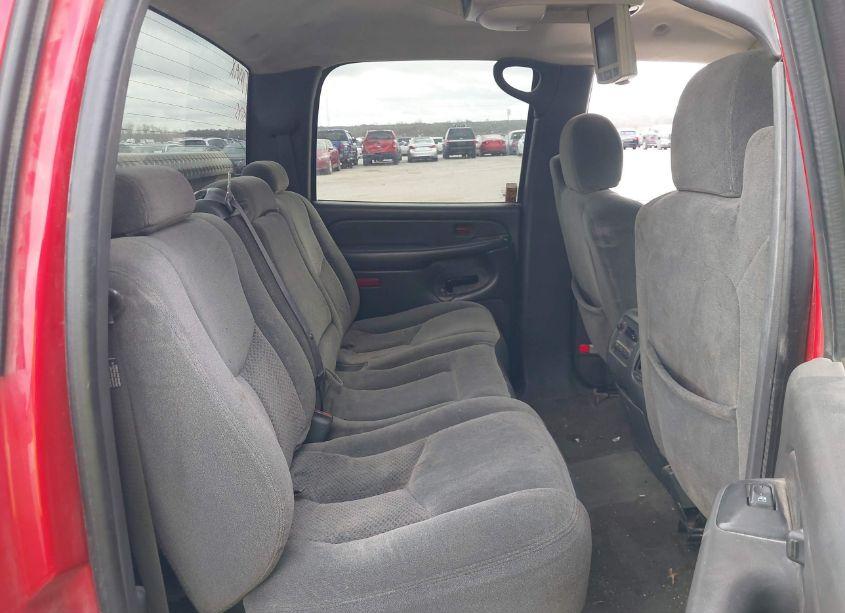 Photo 8 of 2004 Chevrolet Silverado 2500HD LS (VIN 1GCHC23U84F174325)