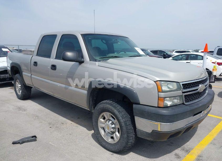 2006 Chevrolet Silverado 2500HD WORK TRUCK (VIN 1GCHC23U86F159794) main photo