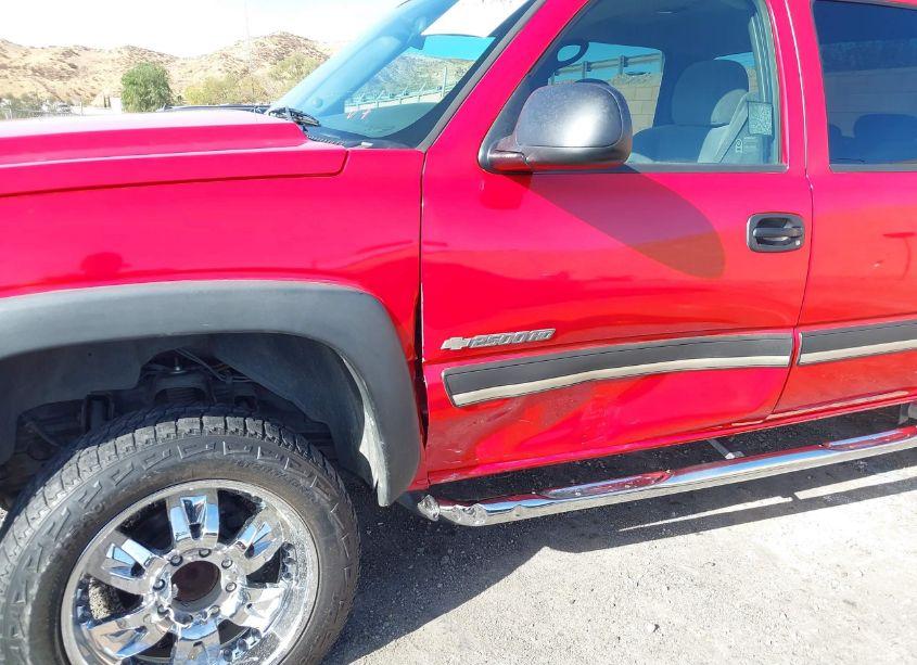 Photo 6 of 2006 Chevrolet Silverado 2500HD LT2 (VIN 1GCHC23U86F168009)