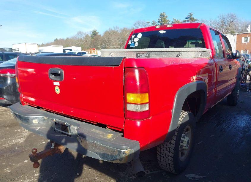 Photo 4 of 2002 Chevrolet Silverado 2500HD (VIN 1GCHC23U92F203568)