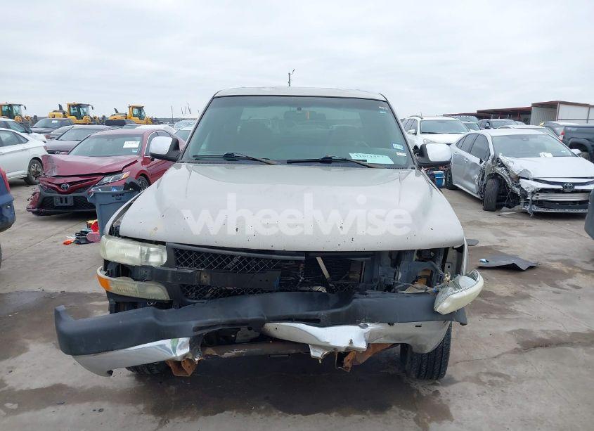 Photo 12 of 2002 Chevrolet Silverado 2500HD LS (VIN 1GCHC23UX2F178809)