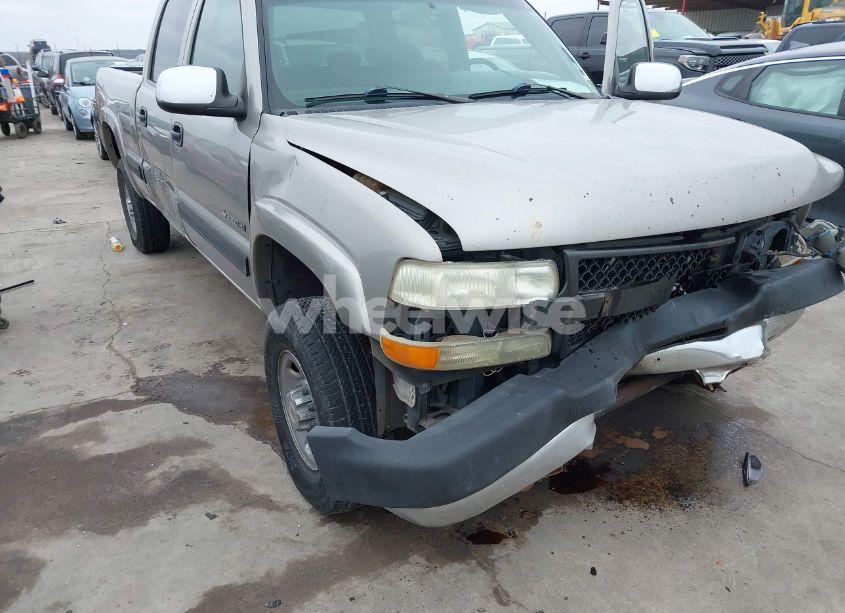 Photo 6 of 2002 Chevrolet Silverado 2500HD LS (VIN 1GCHC23UX2F178809)