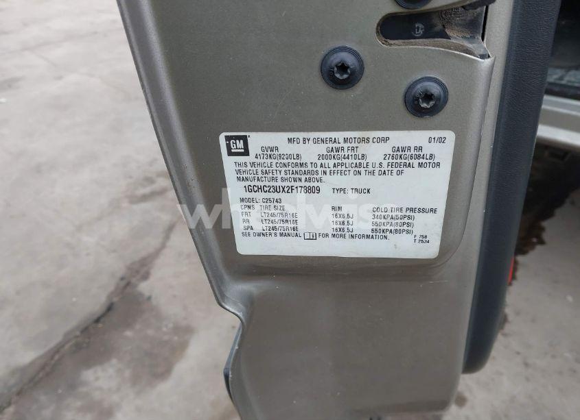 Photo 9 of 2002 Chevrolet Silverado 2500HD LS (VIN 1GCHC23UX2F178809)