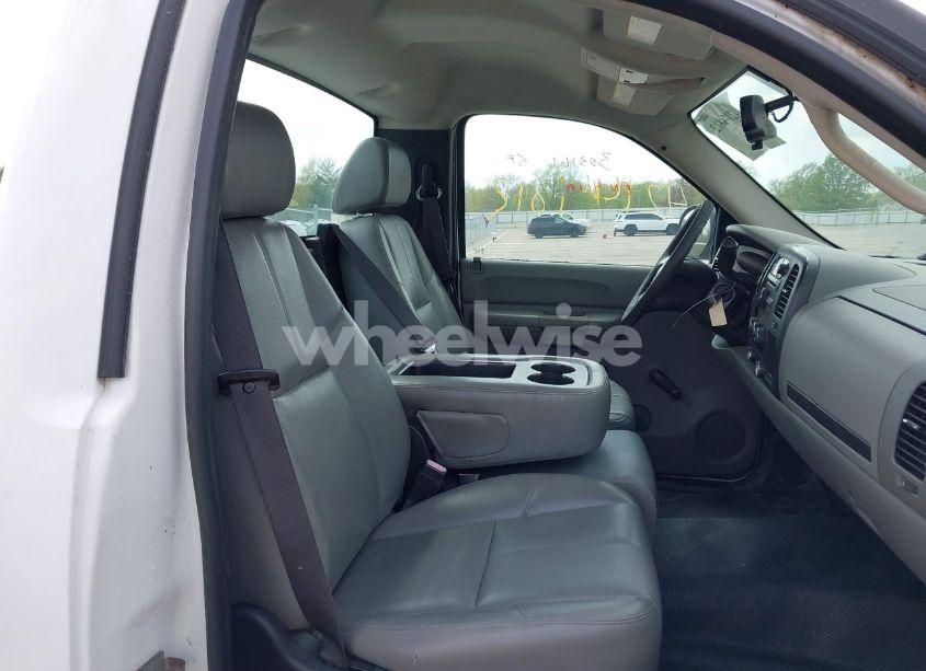 Photo 8 of 2008 Chevrolet Silverado 2500HD WORK TRUCK (VIN 1GCHC24K18E160498)