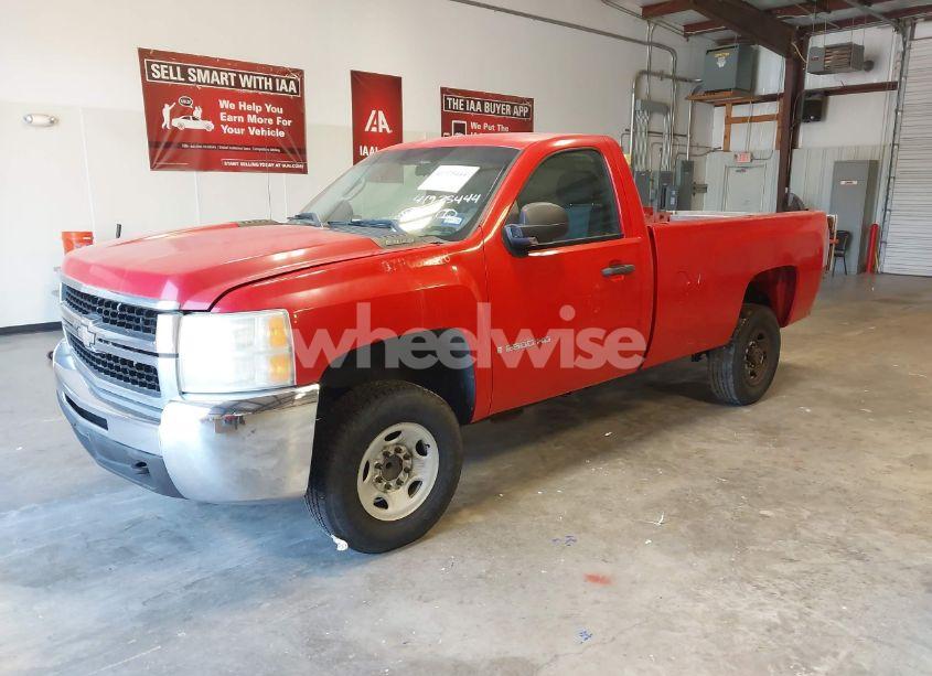 Photo 2 of 2007 Chevrolet Silverado 2500HD WORK TRUCK (VIN 1GCHC24K47E561347)