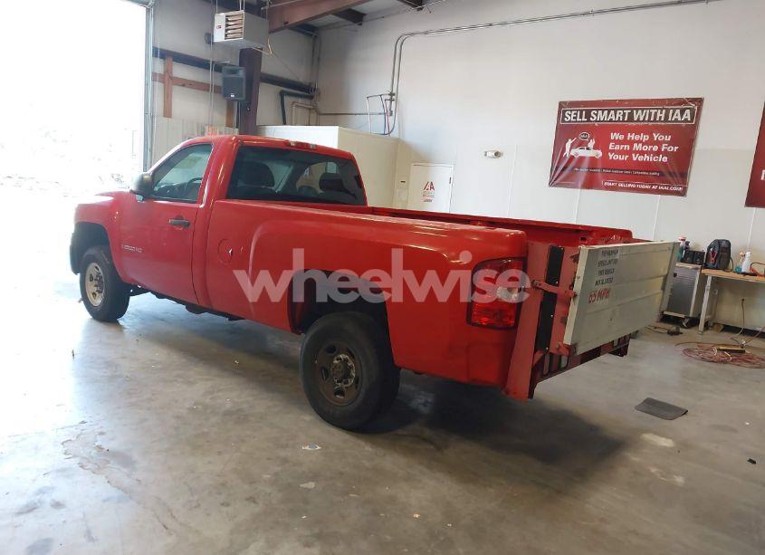 Photo 3 of 2007 Chevrolet Silverado 2500HD WORK TRUCK (VIN 1GCHC24K47E561347)