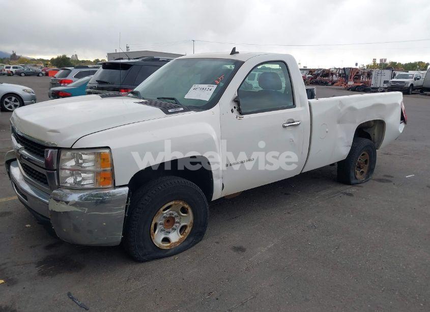 Photo 2 of 2008 Chevrolet Silverado C2500 HEAVY DUTY (VIN 1GCHC24K48E125633)