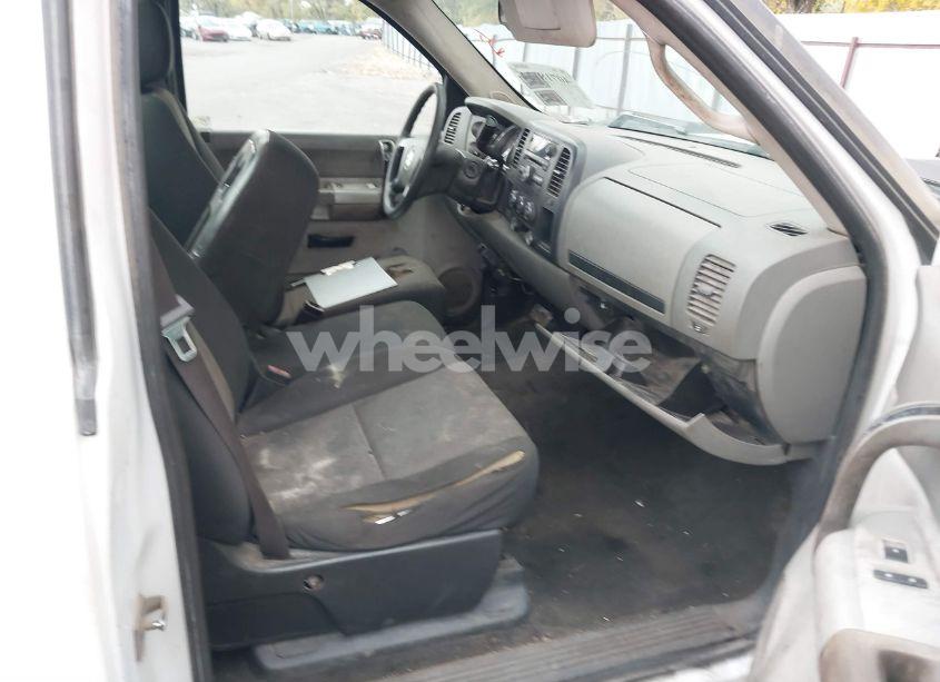 Photo 5 of 2008 Chevrolet Silverado C2500 HEAVY DUTY (VIN 1GCHC24K48E125633)