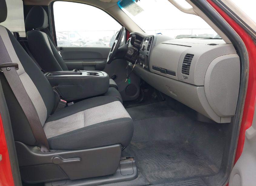 Photo 5 of 2008 Chevrolet Silverado 2500HD WORK TRUCK (VIN 1GCHC24K68E199958)