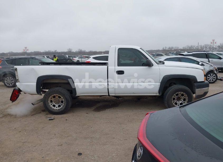 Photo 13 of 2006 Chevrolet Silverado 2500HD WORK TRUCK (VIN 1GCHC24U06E289959)