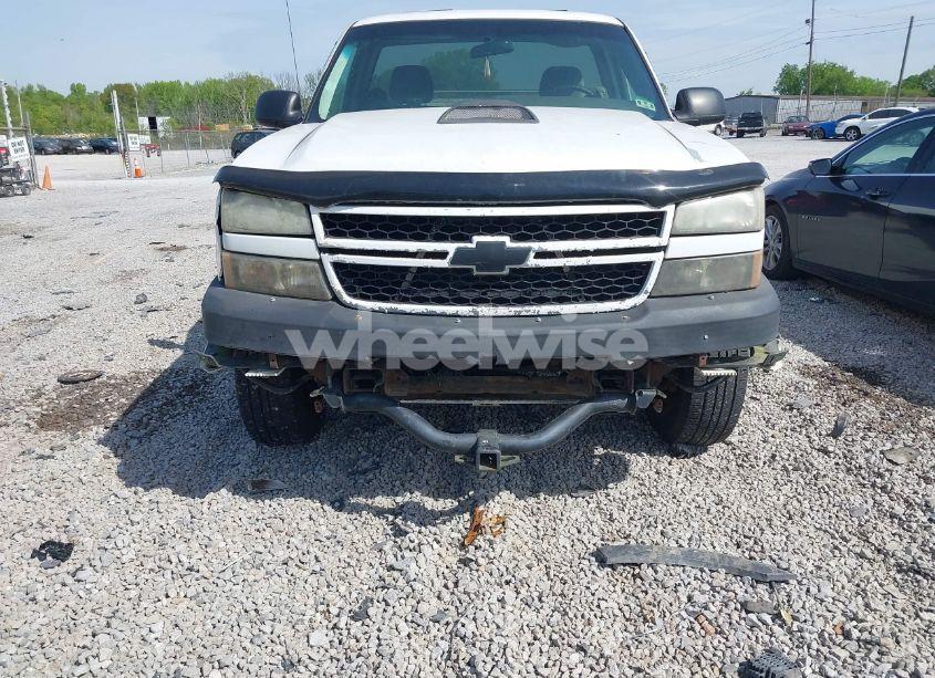 Photo 12 of 2007 Chevrolet Silverado 2500HD CLASSIC WORK TRUCK (VIN 1GCHC24U07E139478)