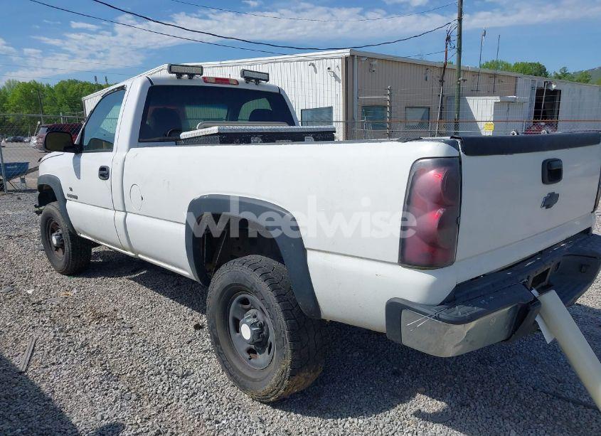 Photo 3 of 2007 Chevrolet Silverado 2500HD CLASSIC WORK TRUCK (VIN 1GCHC24U07E139478)
