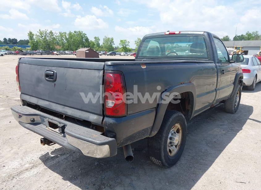 Photo 4 of 2004 Chevrolet Silverado 2500HD WORK TRUCK (VIN 1GCHC24U24E155564)