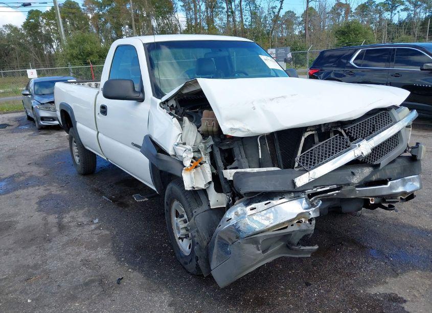 2004 Chevrolet Silverado 2500HD WORK TRUCK (VIN 1GCHC24U24E370118) main photo