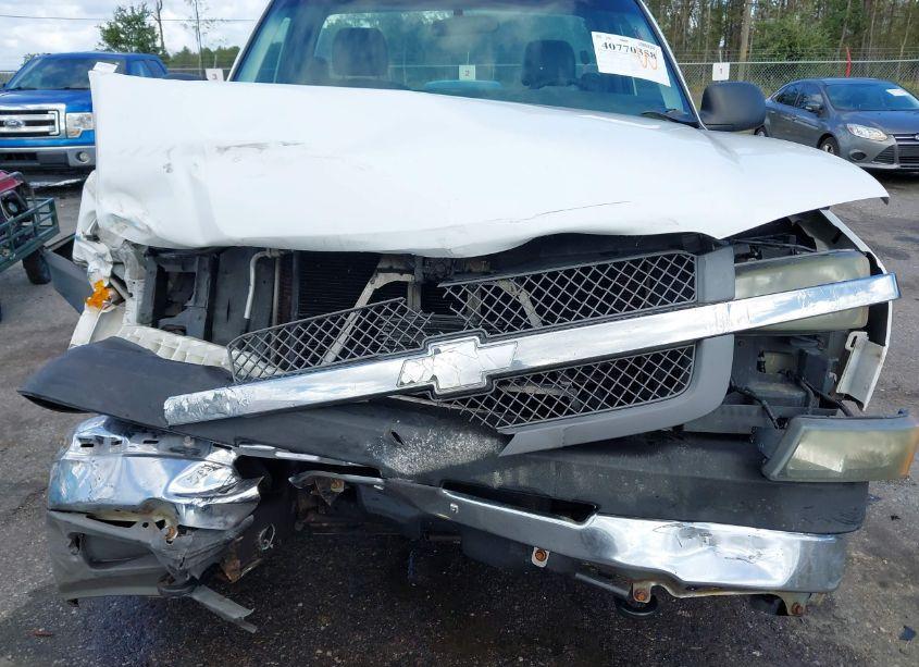 Photo 12 of 2004 Chevrolet Silverado 2500HD WORK TRUCK (VIN 1GCHC24U24E370118)