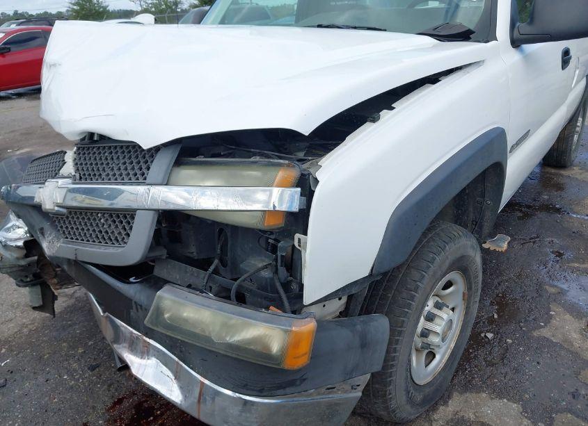 Photo 6 of 2004 Chevrolet Silverado 2500HD WORK TRUCK (VIN 1GCHC24U24E370118)