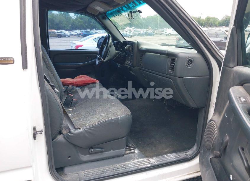 Photo 5 of 2001 Chevrolet Silverado 2500HD (VIN 1GCHC24U31E194305)