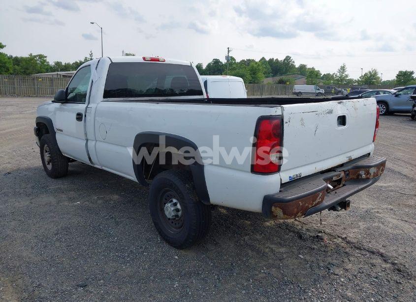 Photo 3 of 2006 Chevrolet Silverado 2500HD WORK TRUCK (VIN 1GCHC24U46E199794)