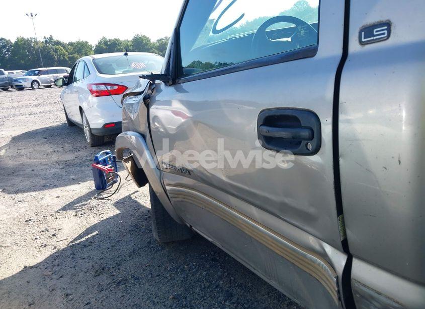 Photo 15 of 2002 Chevrolet Silverado 2500HD LS (VIN 1GCHC24U52E239309)