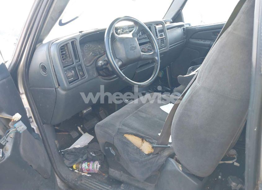 Photo 5 of 2002 Chevrolet Silverado 2500HD LS (VIN 1GCHC24U52E239309)