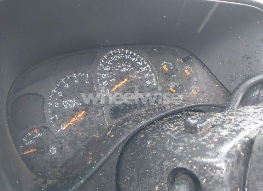 Photo 7 of 2004 Chevrolet Silverado 2500HD (VIN 1GCHC24U54E142498)