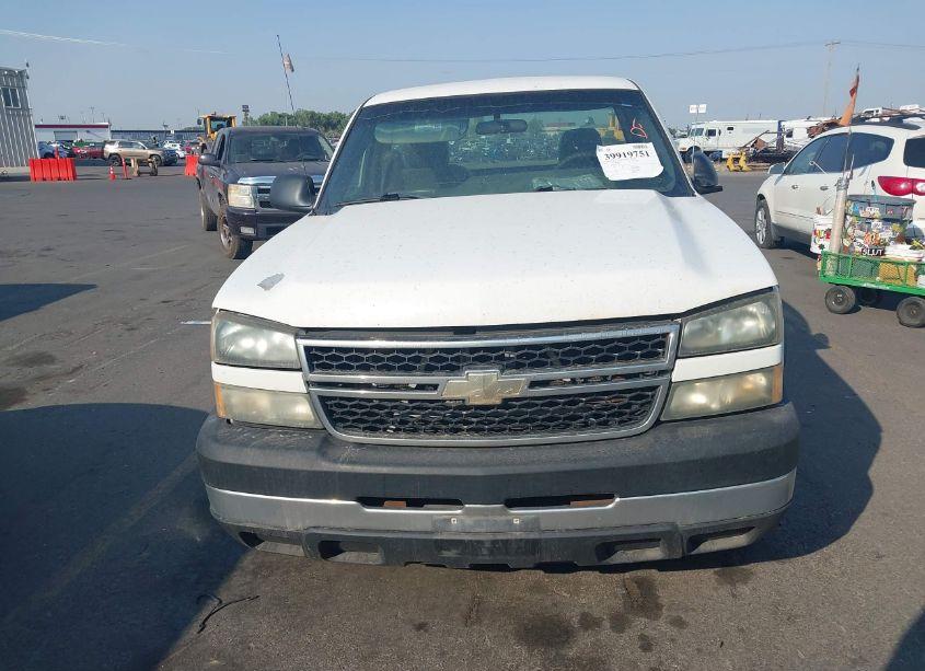 Photo 6 of 2006 Chevrolet Silverado 2500HD WORK TRUCK (VIN 1GCHC24U56E230647)