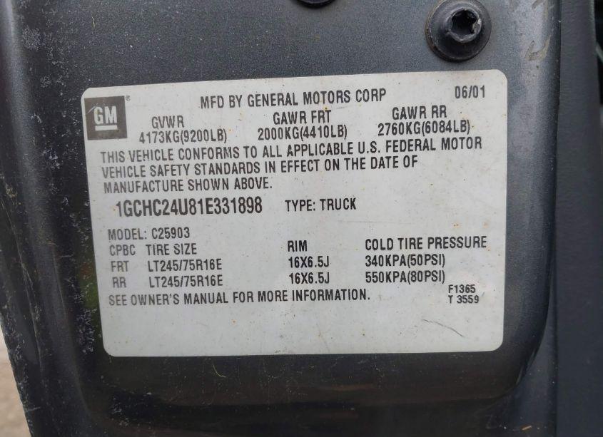 Photo 9 of 2001 Chevrolet Silverado 2500HD (VIN 1GCHC24U81E331898)