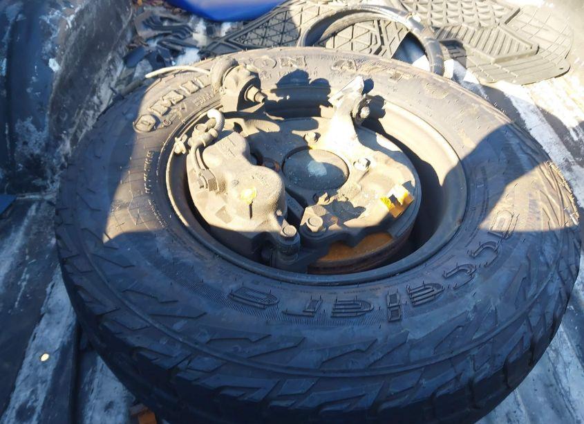 Photo 12 of 2003 Chevrolet Silverado 2500HD WORK TRUCK (VIN 1GCHC24UX3E328827)