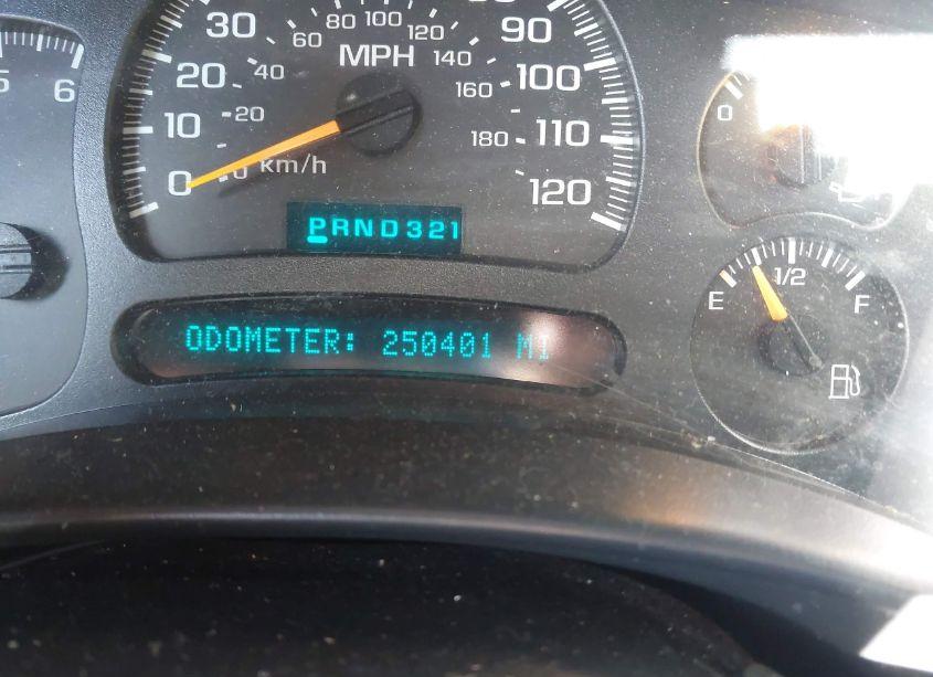 Photo 16 of 2003 Chevrolet Silverado 2500HD WORK TRUCK (VIN 1GCHC24UX3E328827)